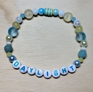 Daylight- Taylor Swift Friendship Bracelet, Size 7.5"